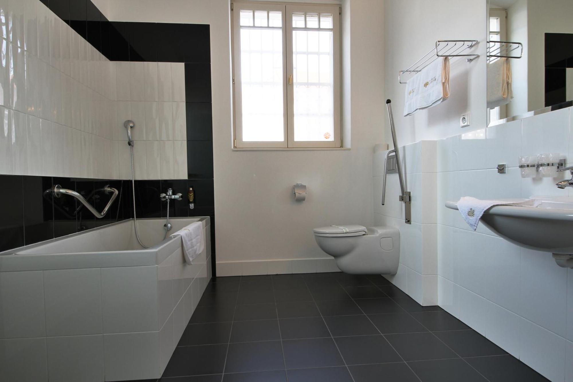 Art Hotel Kastiel Tomasov Room photo